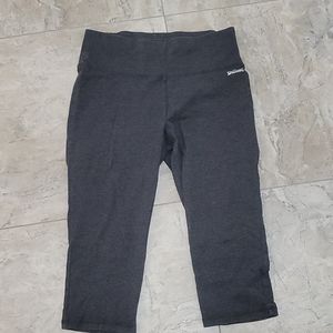 ❗Bundle Only❗Spalding Grey cropped leggings large